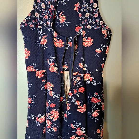 Rewind casual dress. Size XL - Picture 4 of 6